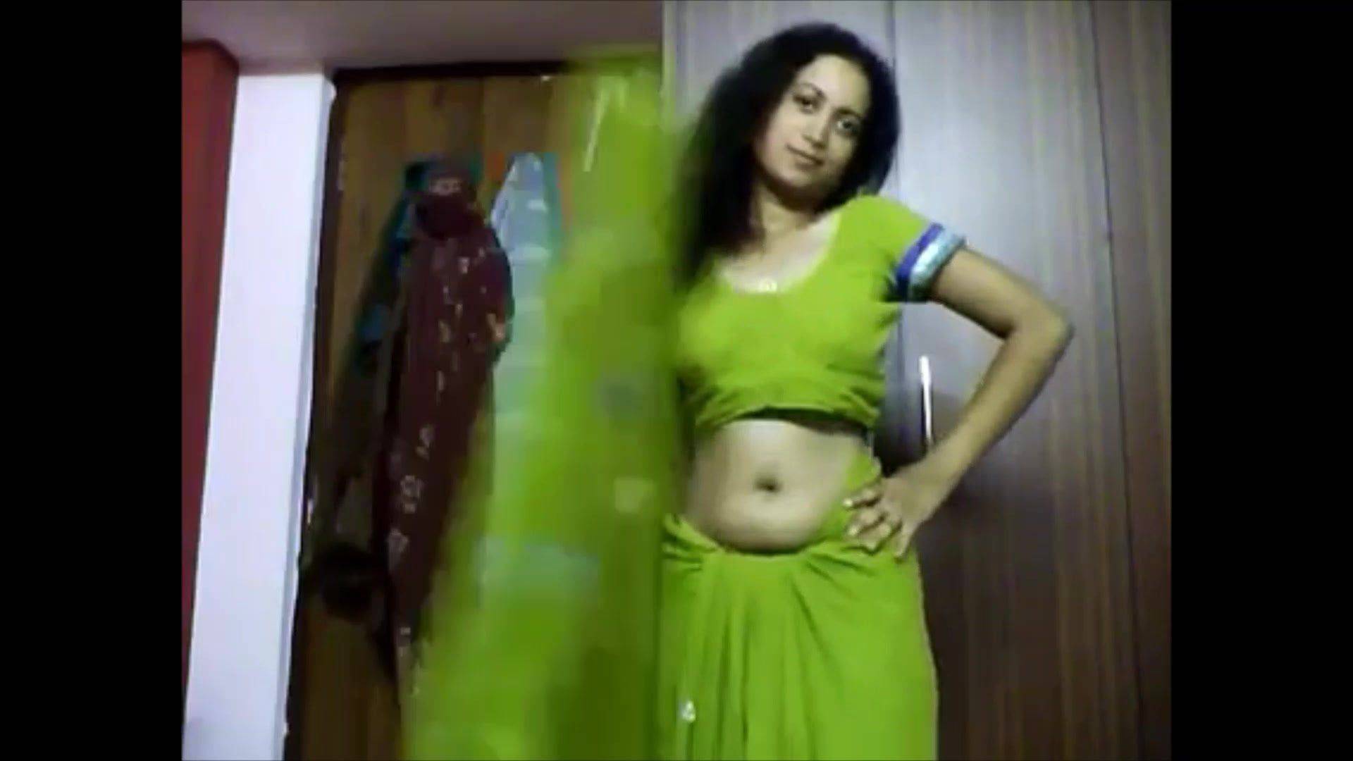 Supernova recommend best of saree wear antes nude show
