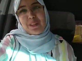 Magnet reccomend arab teen sister