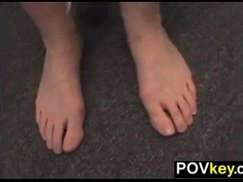 Cute feet amateur teases wrinkly