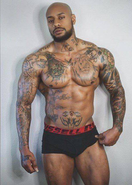 Genghis reccomend tatted men