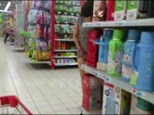 Chinese girl show pussy supermarket