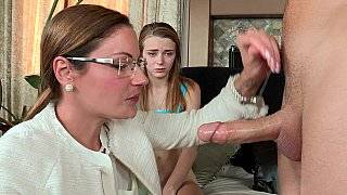 best of Daughters how give teach blowjobs Mothers who to