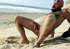 Mature thai handjob cock on beach