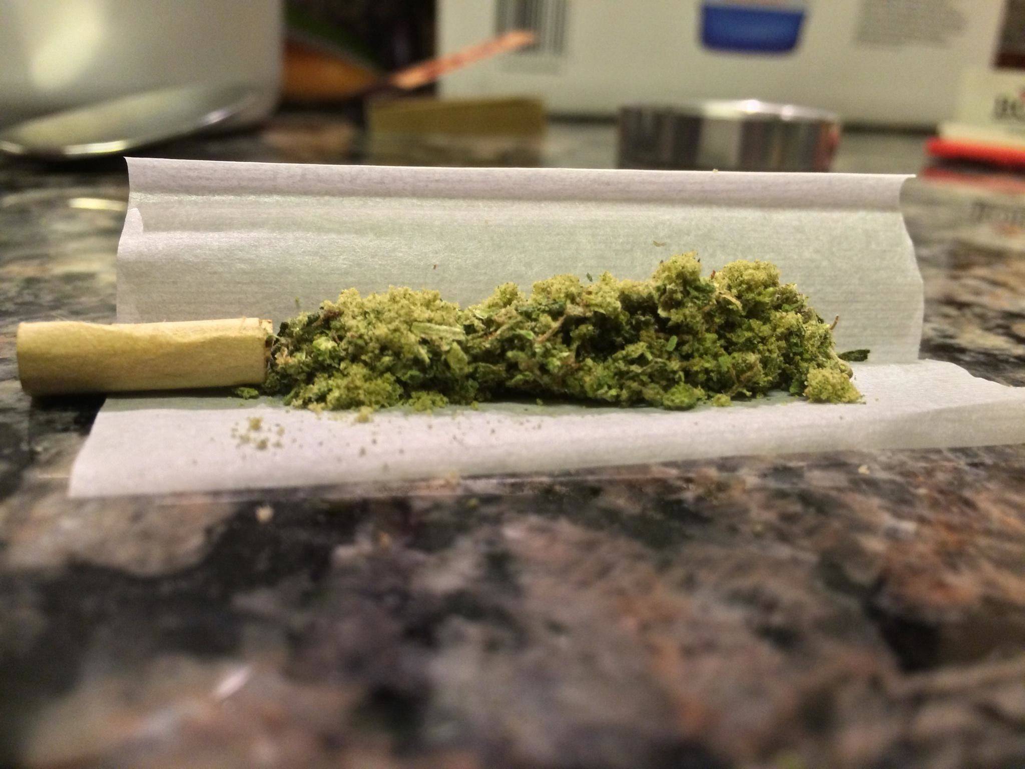 Gunner reccomend rolling joint
