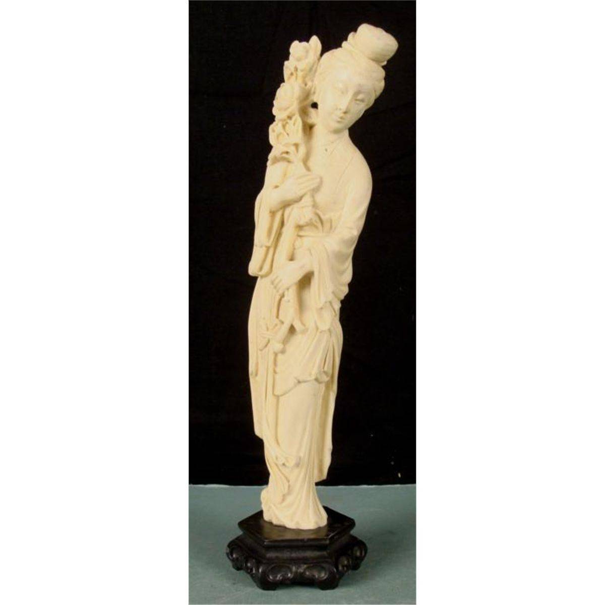 Bazooka recommendet carved sculpture Asian ivory