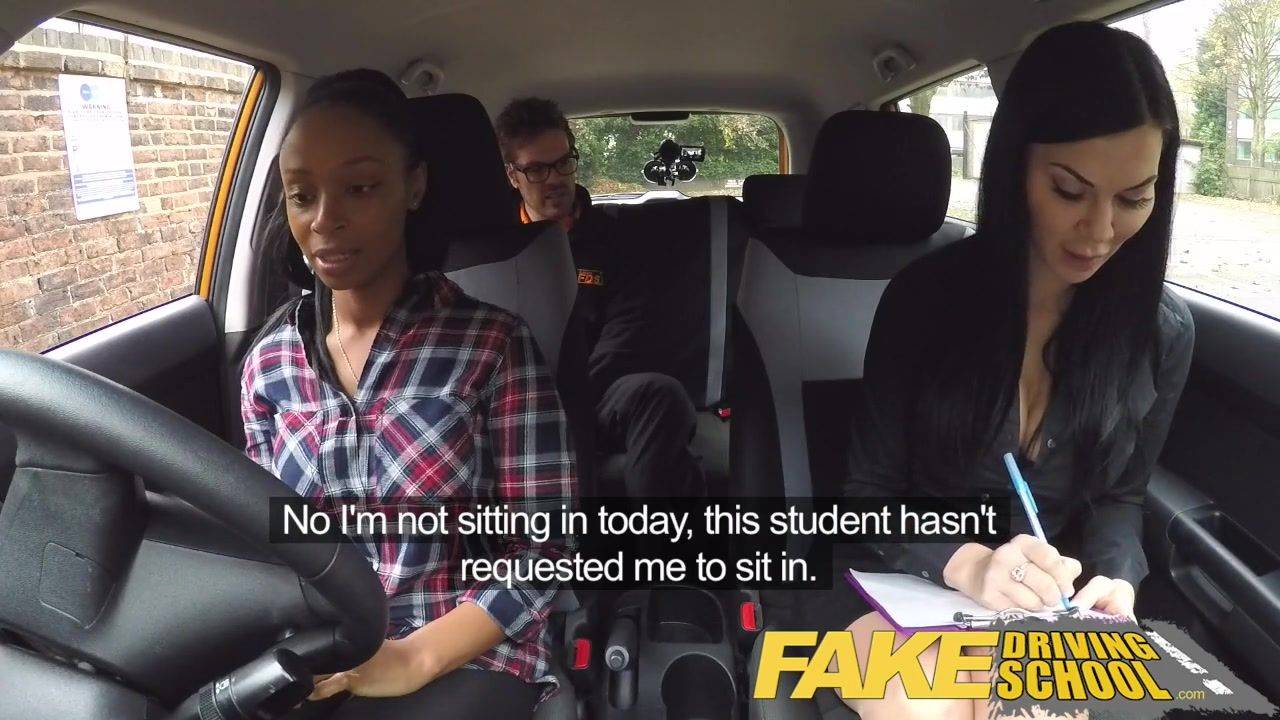 Fake driving lesbian