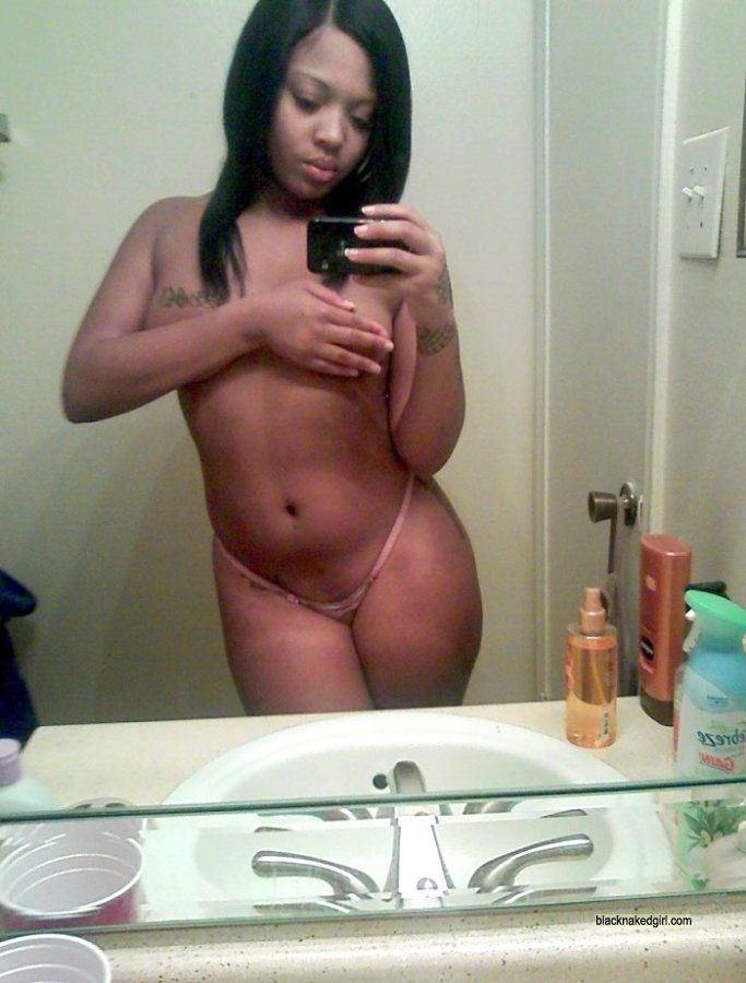 Black woman naked taking mirror pics