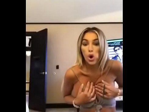 best of Showing their tits Women accidently
