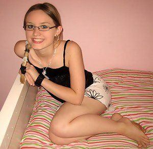 Bisexual girls young gallery