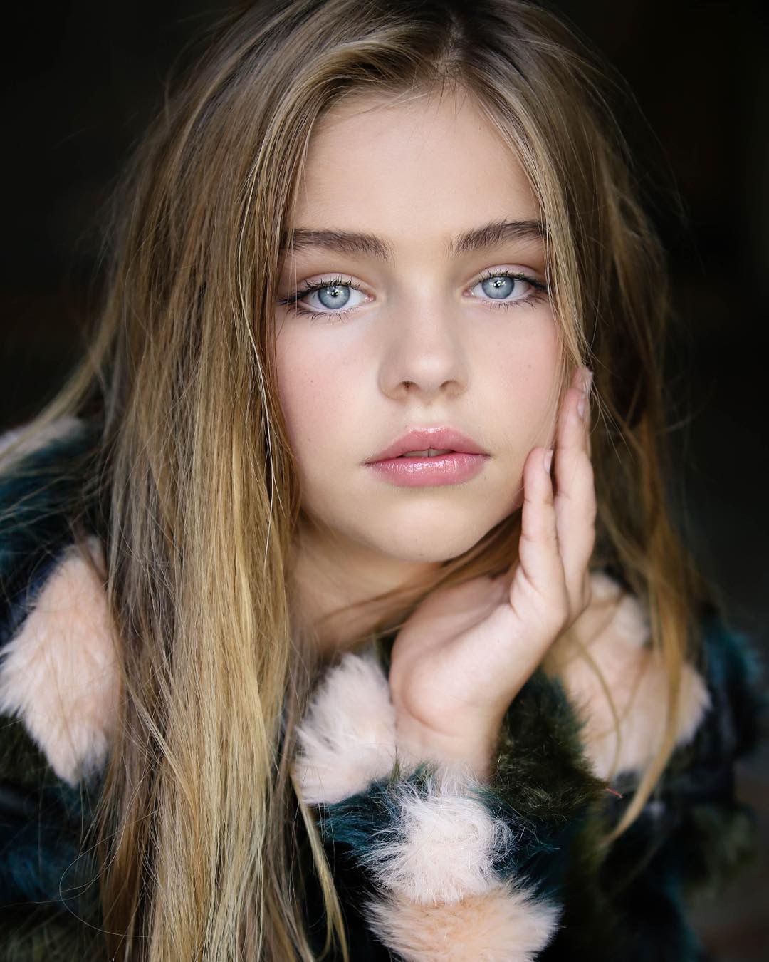 Beautiful teen model pussy