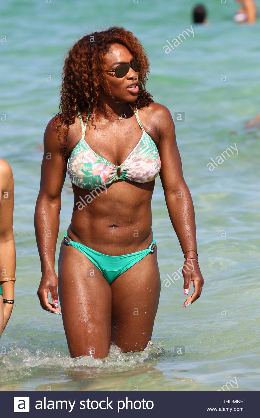 Serena williams green bikini