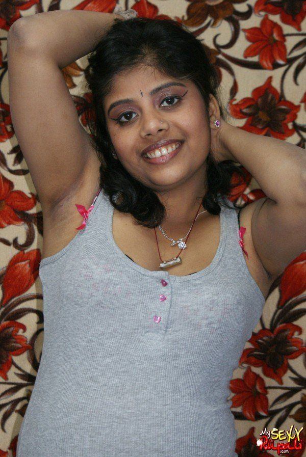 Apple P. reccomend Gujarati sexy girls