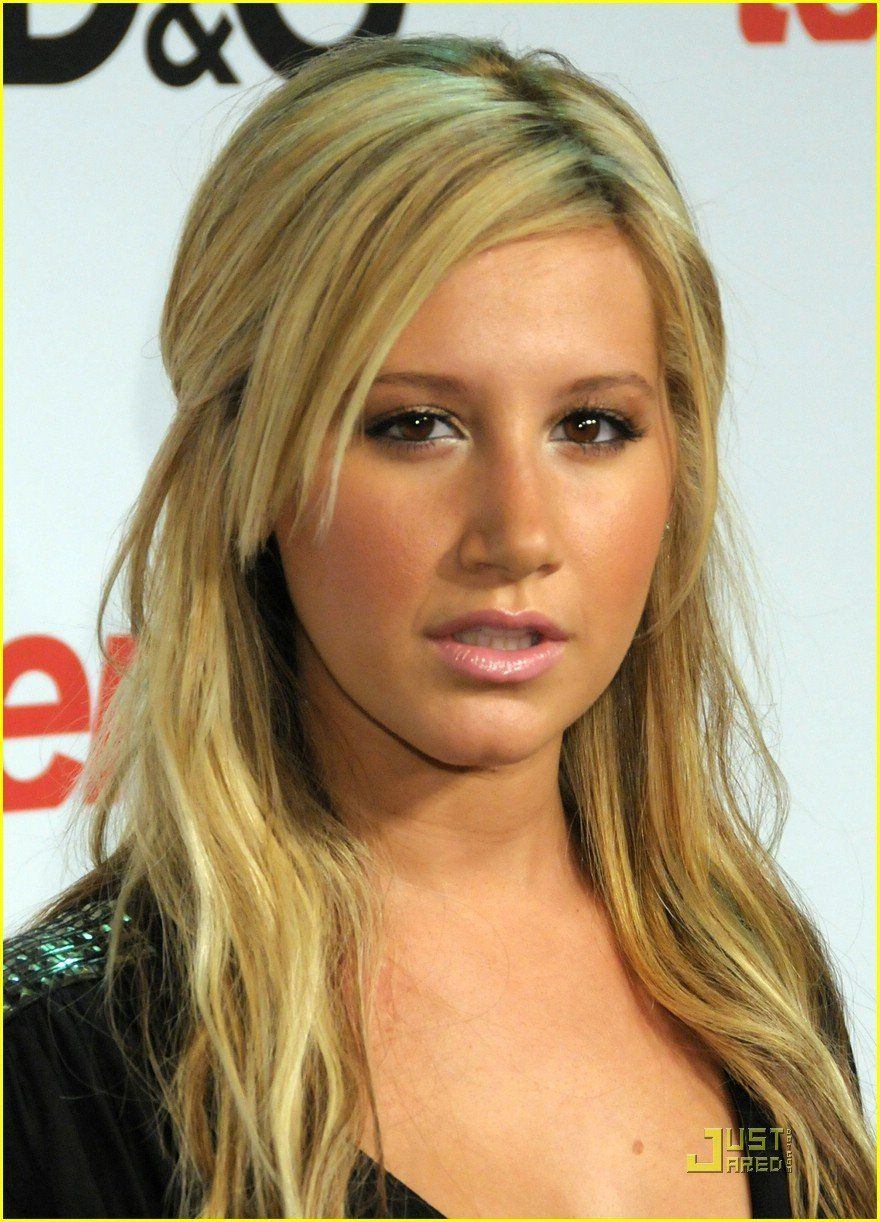 Specter reccomend Ashley tisdale up squirt