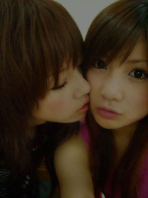 best of Asian Asian girls kissing girls