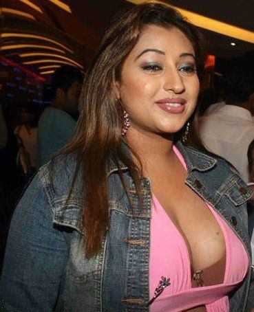Lord C. reccomend Big boobs marathi girl