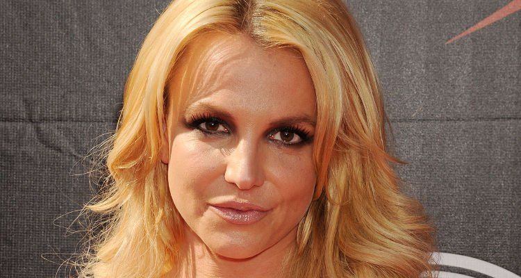 Sunshine reccomend Britney luv