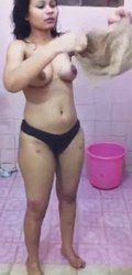 Indo mature wife nude