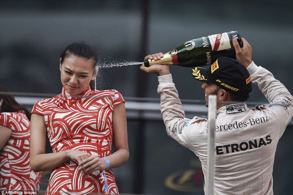 Sugar reccomend Champagne in girls pussy victory celebrations