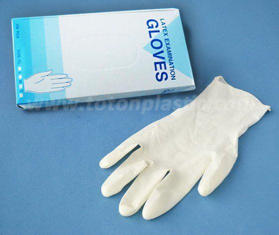 Efect of latex medical gloves with holes