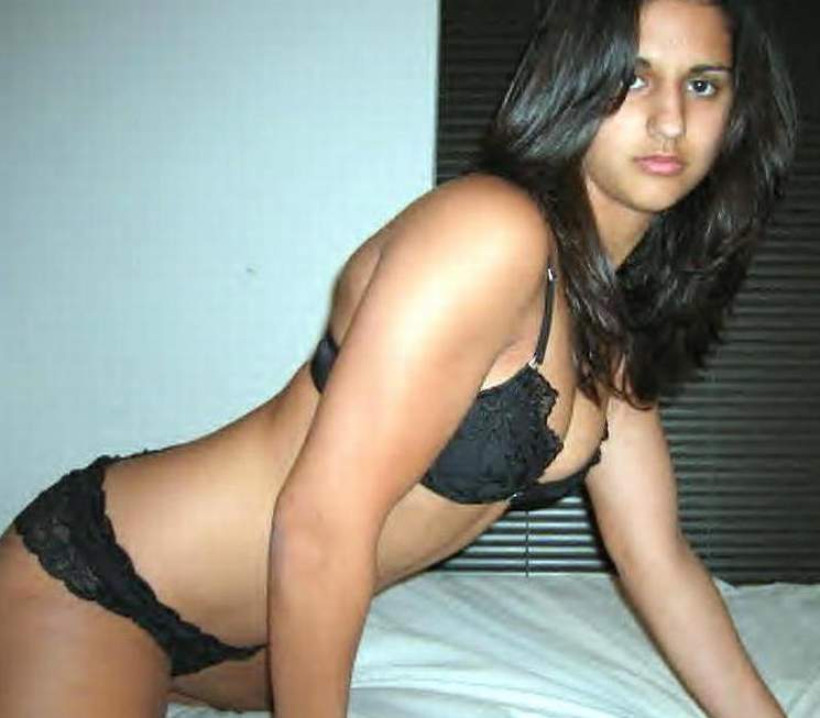Indian girl in bra and panty fucking nude