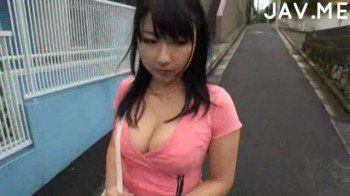Japanese women loves oral sex