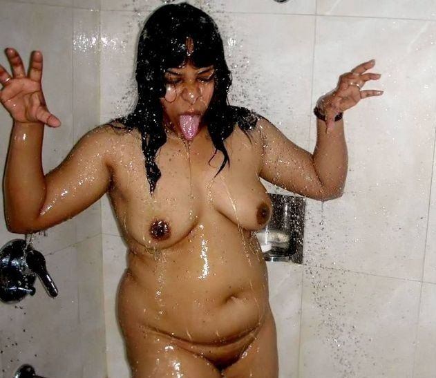 best of Aunt shower Naked pictures in